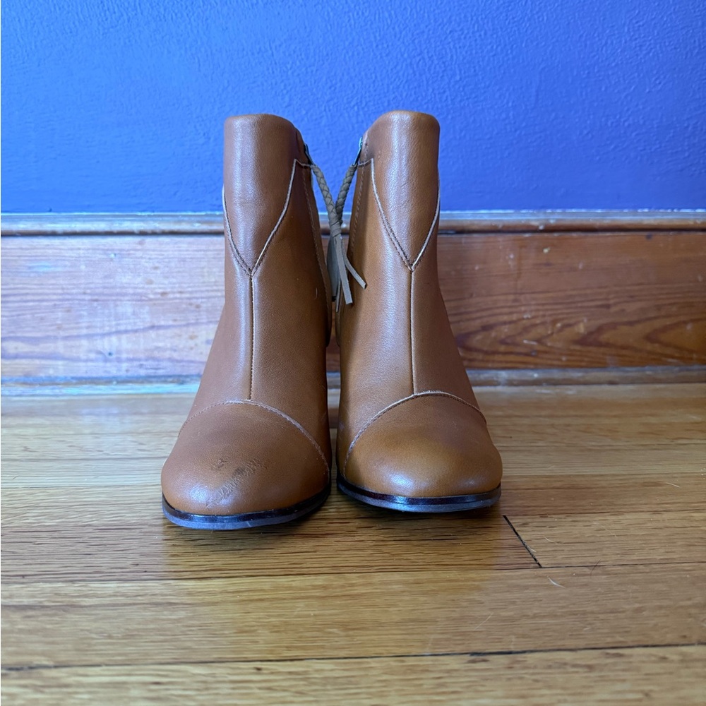 Toms Lunata Ankle Booties